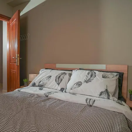 Joye Haste Apartment *